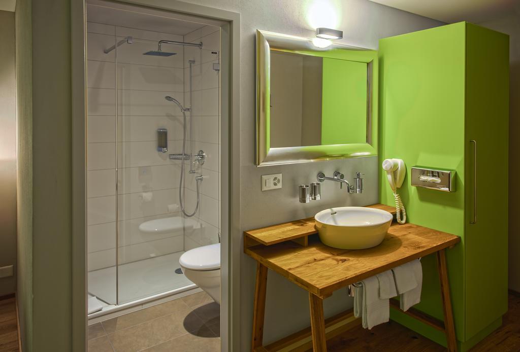 Hotel National Frutigen Zimmer foto
