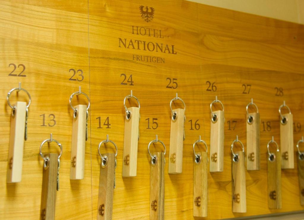 Hotel National Frutigen Zimmer foto